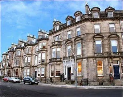 *** Hotel Travelodge Edinburgh Haymarket Reino Unido